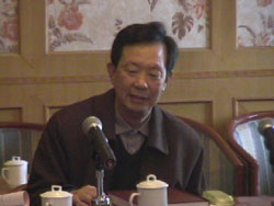 j02.jpg (11377 bytes)